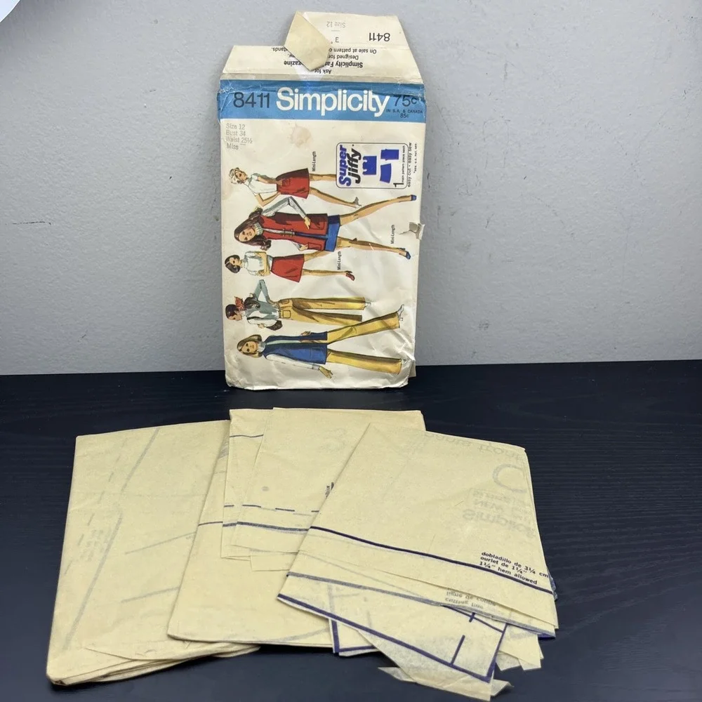 Simplicity vintage sewing
